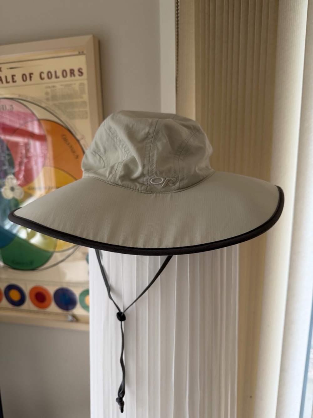 Outdoor Research Wide-Brim Sun Hat in Light Gray with Dark Trim UPF protection